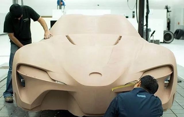 汽車(chē)外觀油泥模型制作